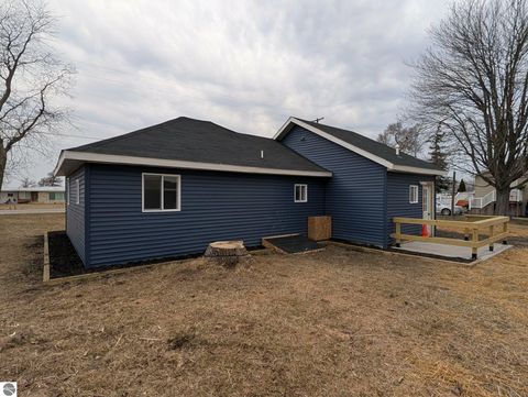 Tiny photo for 5526 N State Road, Alma, MI 48801 (MLS # 1943458)