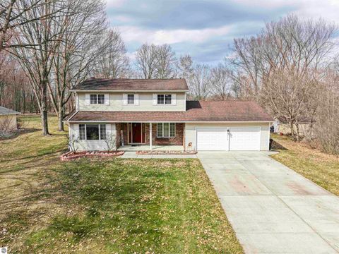 Photo of 1575 Scully Road, Mt Pleasant, MI 48858 (MLS # 1943431)