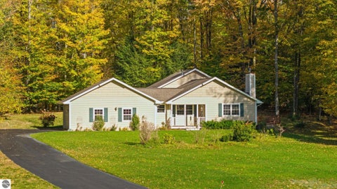 Tiny photo for 5219 Timber Point Trail, Kingsley, MI 49649 (MLS # 1951811)