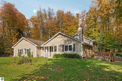 Tiny photo for 5219 Timber Point Trail, Kingsley, MI 49649 (MLS # 1951811)