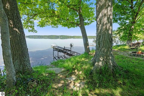 Tiny photo for 8440 S Lakeview Road, Traverse City, MI 49684 (MLS # 1946151)