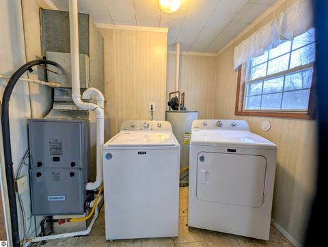 Tiny photo for 11990 E Pickard Road, Mt Pleasant, MI 48858 (MLS # 1941187)