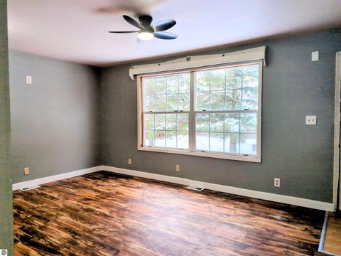 Tiny photo for 11990 E Pickard Road, Mt Pleasant, MI 48858 (MLS # 1941187)