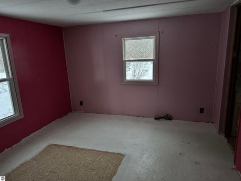 Tiny photo for 4564 W Bawkey Road, Farwell, MI 48622 (MLS # 1941646)