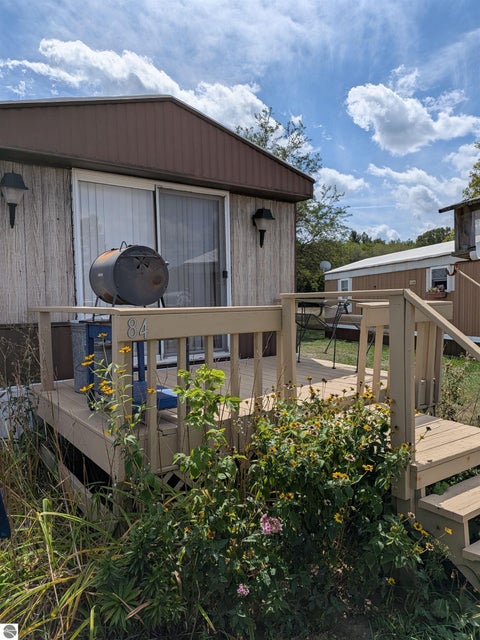 Tiny photo for 3033 S Coldwater Road, Mt Pleasant, MI 48858 (MLS # 1950577)