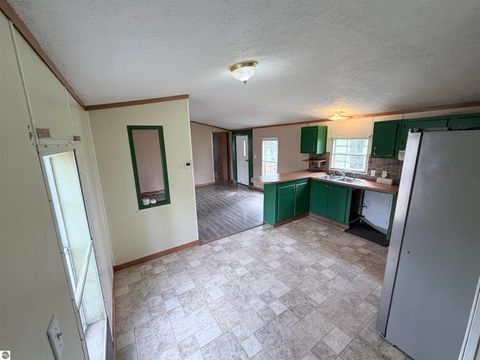 Tiny photo for 6542 N Geneva Road, Coleman, MI 48618 (MLS # 1944010)