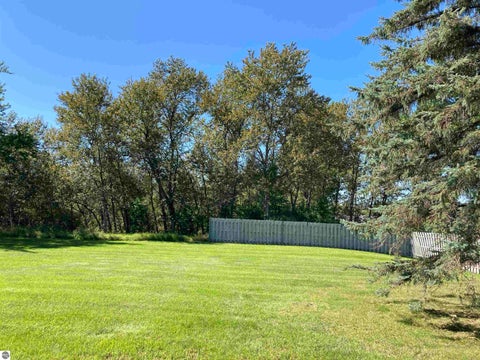 Tiny photo for 111 Minzer Court, West Branch, MI 48661 (MLS # 1950542)