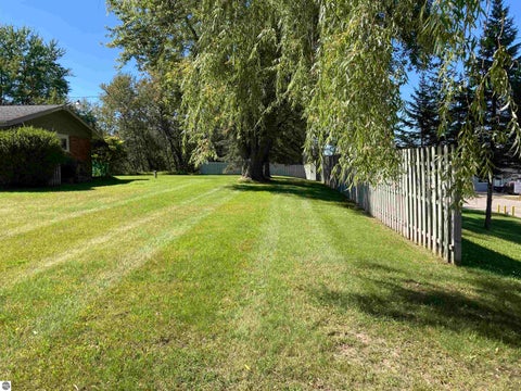 Tiny photo for 111 Minzer Court, West Branch, MI 48661 (MLS # 1950542)