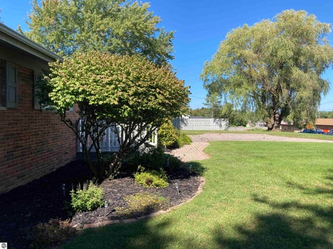 Tiny photo for 111 Minzer Court, West Branch, MI 48661 (MLS # 1950542)