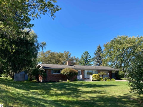 Tiny photo for 111 Minzer Court, West Branch, MI 48661 (MLS # 1950542)