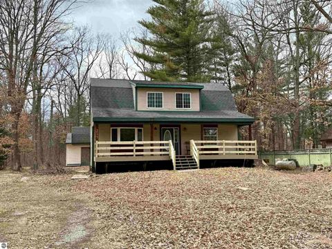 Tiny photo for 3177 Allen Road, Hale, MI 48739 (MLS # 1943502)