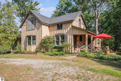 Photo of 5760 W Crystal View Road, Glen Arbor, MI 49636 (MLS # 1945807)