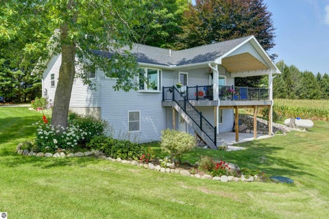 Photo of 5773 Zue Road, Buckley, MI 49620 (MLS # 1949906)