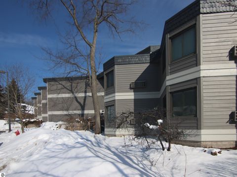 Tiny photo for 12400346 Crystal Mountain Drive #346, Thompsonville, MI 49683 (MLS # 1941106)