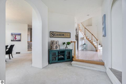 Tiny photo for 265 Lakeshore Drive, Battle Creek, MI 49015 (MLS # 1942512)