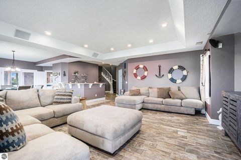 Tiny photo for 265 Lakeshore Drive, Battle Creek, MI 49015 (MLS # 1942512)