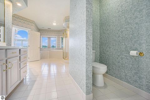 Tiny photo for 265 Lakeshore Drive, Battle Creek, MI 49015 (MLS # 1942512)