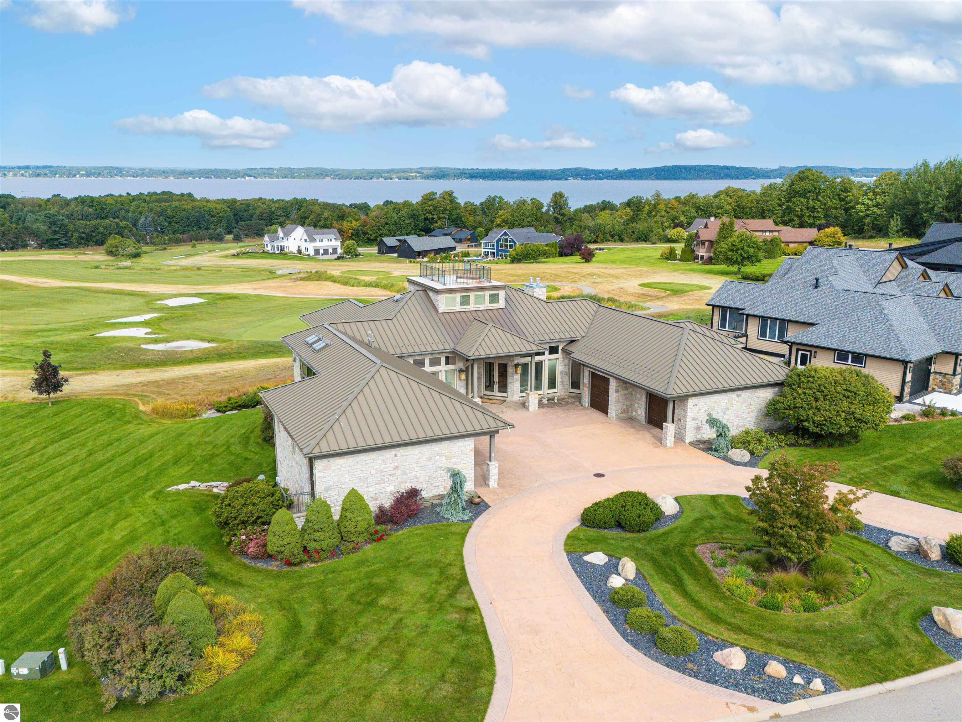 Properties Available 4 - 4 4173 Dornoch Court