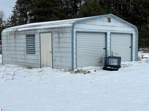 Tiny photo for 10836 30th Avenue, Evart, MI 49631 (MLS # 1942997)