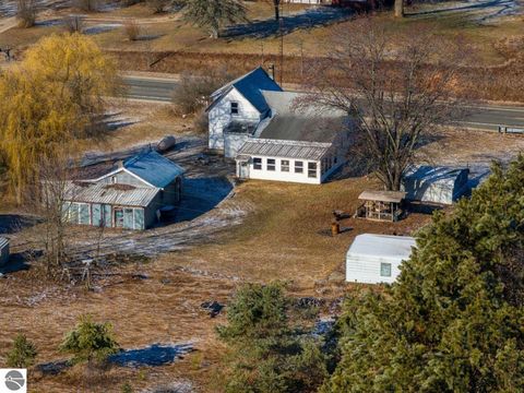 Tiny photo for 10836 30th Avenue, Evart, MI 49631 (MLS # 1942997)