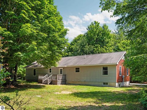Tiny photo for 3551 Donna Lane, Cadillac, MI 49601 (MLS # 1947825)