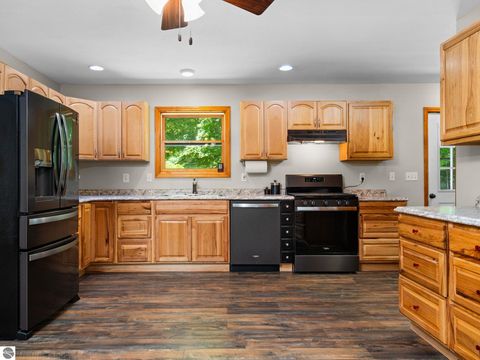 Tiny photo for 3551 Donna Lane, Cadillac, MI 49601 (MLS # 1947825)
