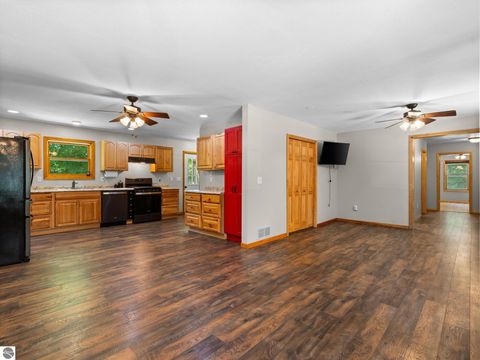 Tiny photo for 3551 Donna Lane, Cadillac, MI 49601 (MLS # 1947825)