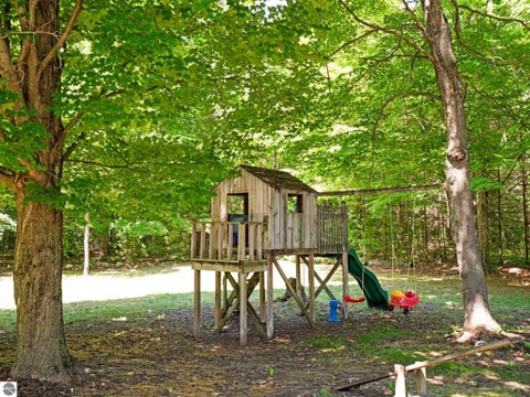 Tiny photo for 3551 Donna Lane, Cadillac, MI 49601 (MLS # 1947825)