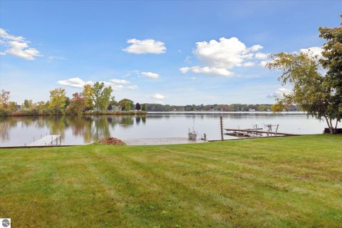Tiny photo for 1132 Clubhouse Drive, Lake Isabella, MI 48893 (MLS # 1945145)