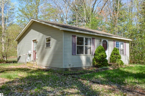 Photo of 857 Maryjo Drive, Traverse City, MI 49686 (MLS # 1943244)