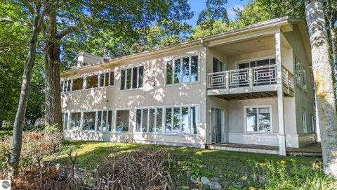 Tiny photo for 501 Michigan Avenue, Frankfort, MI 49635 (MLS # 1945300)