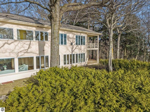 Tiny photo for 501 Michigan Avenue, Frankfort, MI 49635 (MLS # 1945300)