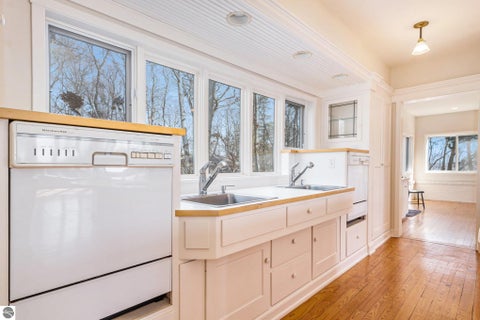 Tiny photo for 501 Michigan Avenue, Frankfort, MI 49635 (MLS # 1945300)