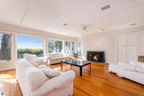 Tiny photo for 501 Michigan Avenue, Frankfort, MI 49635 (MLS # 1945300)