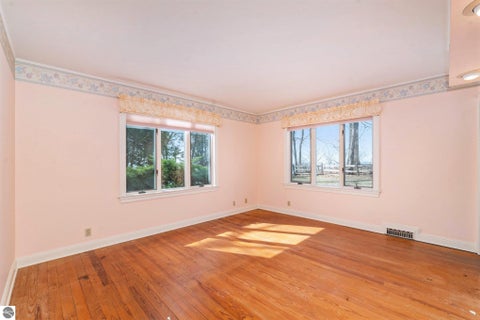 Tiny photo for 501 Michigan Avenue, Frankfort, MI 49635 (MLS # 1945300)