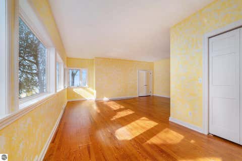 Tiny photo for 501 Michigan Avenue, Frankfort, MI 49635 (MLS # 1945300)