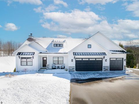 Tiny photo for 3535 Foxpoint Court, Traverse City, MI 49685 (MLS # 1943030)