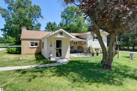 Photo of 10741 N Long Lake Road, Traverse City, MI 49685 (MLS # 1946359)