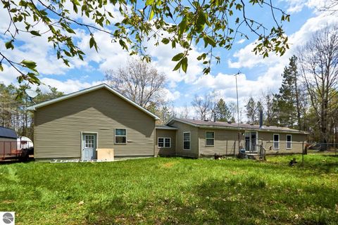 Tiny photo for 5948 SE Kniss Road, Kalkaska, MI 49646 (MLS # 1944973)