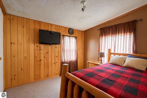 Tiny photo for 5948 SE Kniss Road, Kalkaska, MI 49646 (MLS # 1944973)