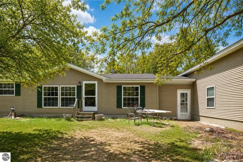 Tiny photo for 5948 SE Kniss Road, Kalkaska, MI 49646 (MLS # 1944973)