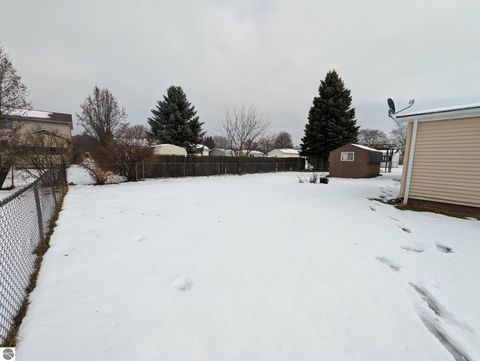 Tiny photo for 5215 Bertshire Drive, Mt Pleasant, MI 48858 (MLS # 1941704)