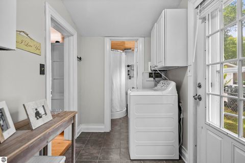 Tiny photo for 914 S Maple Street, Traverse City, MI 49684 (MLS # 1946438)