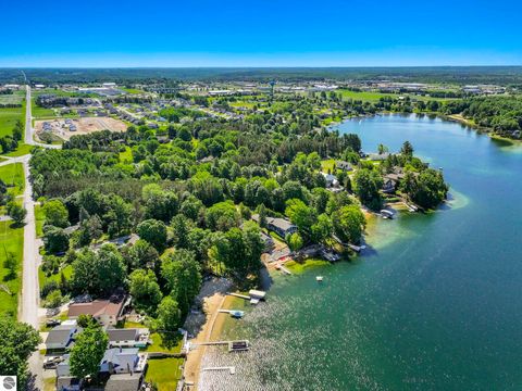 Tiny photo for 60 Park Street, Traverse City, MI 49685 (MLS # 1947120)