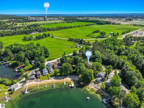 Tiny photo for 60 Park Street, Traverse City, MI 49685 (MLS # 1947120)