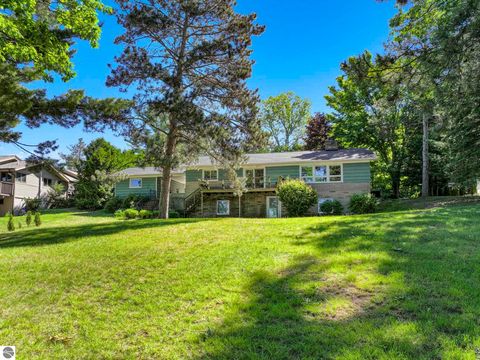 Tiny photo for 60 Park Street, Traverse City, MI 49685 (MLS # 1947120)