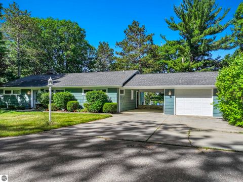 Tiny photo for 60 Park Street, Traverse City, MI 49685 (MLS # 1947120)
