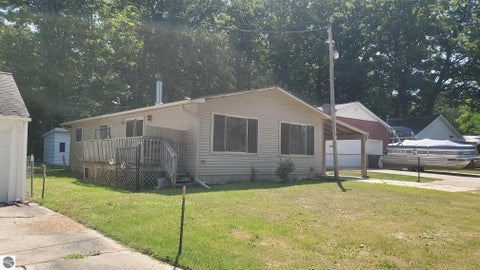 Tiny photo for 14408 Hicks Lake Drive, Evart, MI 49631 (MLS # 1948556)