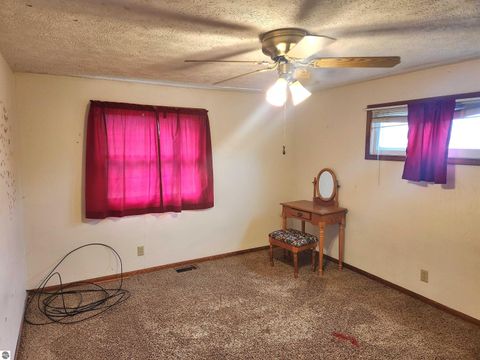 Tiny photo for 104 E Sexton Street, Breckenridge, MI 48615 (MLS # 1943207)