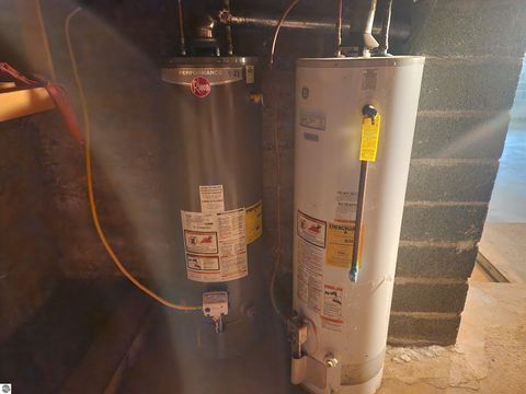 Tiny photo for 104 E Sexton Street, Breckenridge, MI 48615 (MLS # 1943207)